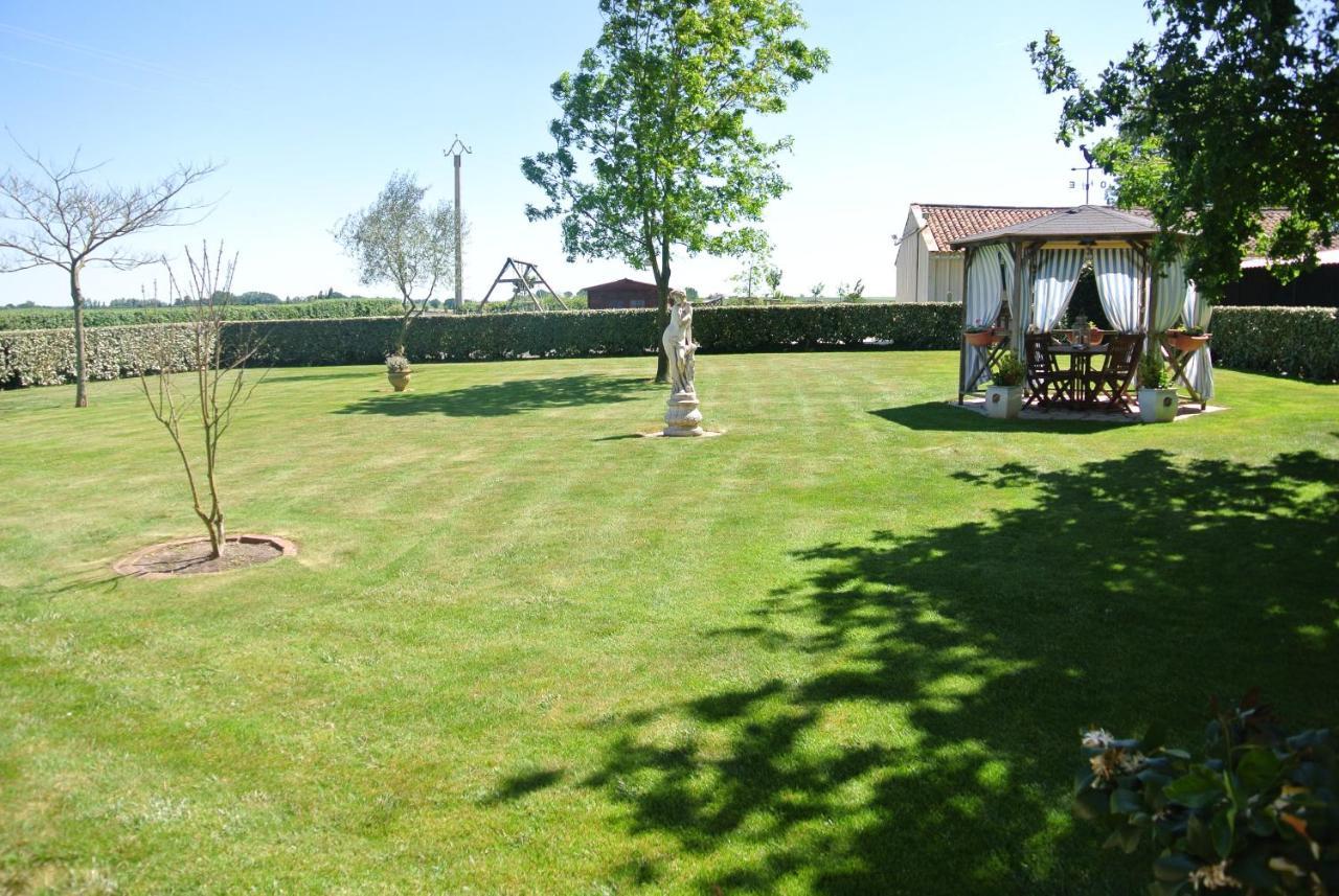 Bed and Breakfast Chez Michel et Josette à Le May-sur-Evre Extérieur photo