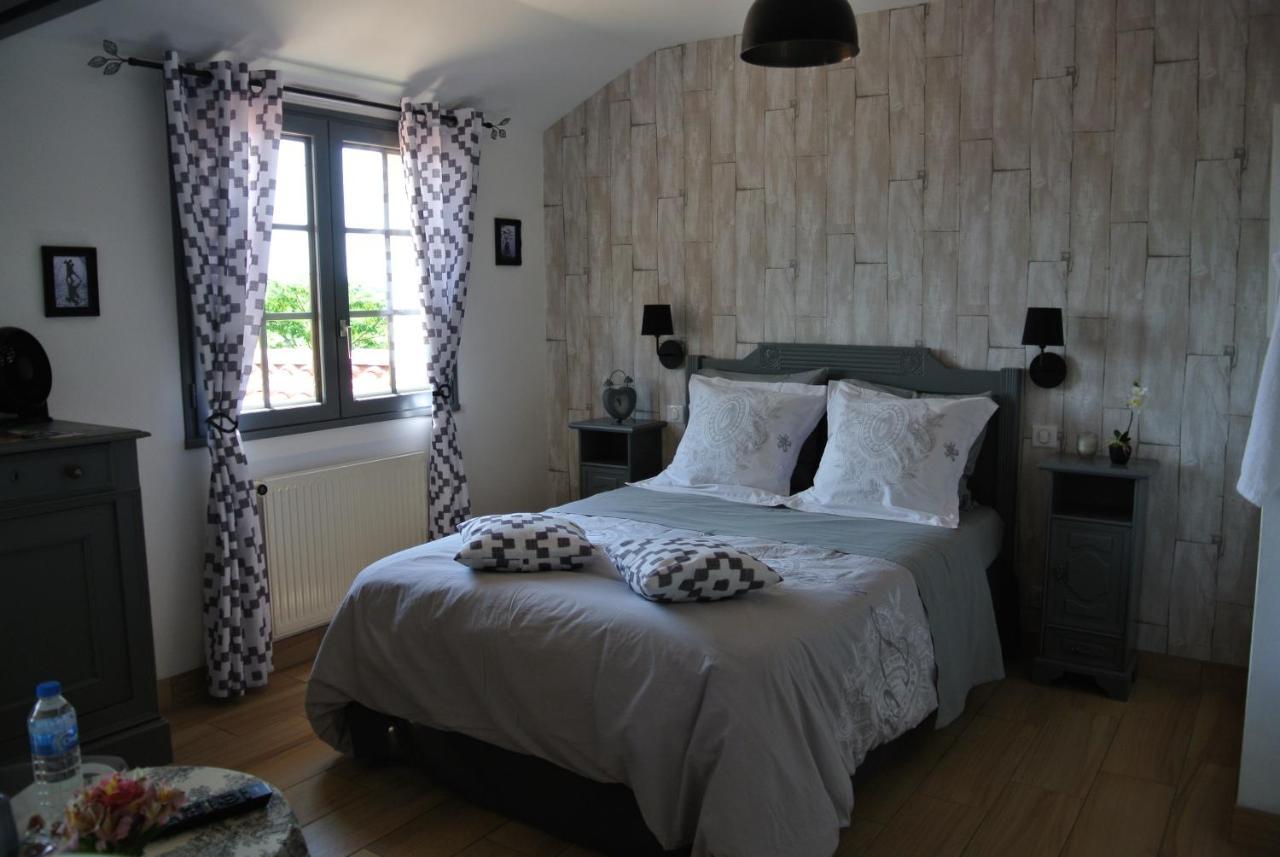 Bed and Breakfast Chez Michel et Josette à Le May-sur-Evre Extérieur photo